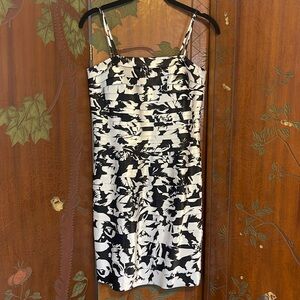 White House Black Market size 4 dress